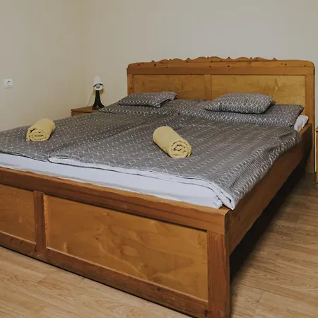 Apartment Balazs Vendeghaz Tiszabábolna
