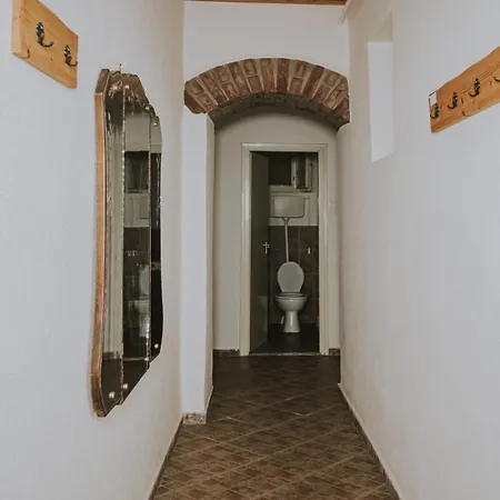 Balazs Vendeghaz *