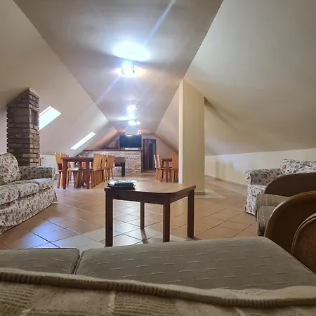 Apartment Balazs Vendeghaz